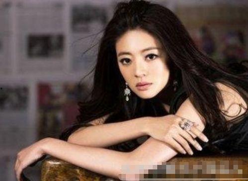 明星大爆料安以轩视频,明星背后的真实生活  第3张